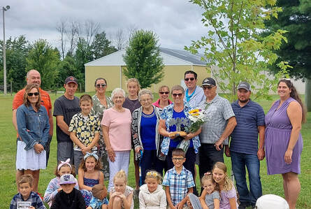 20220730-115948 Tree planting family